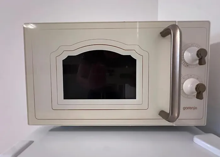 Cozy 1 Bedroom Apartment!